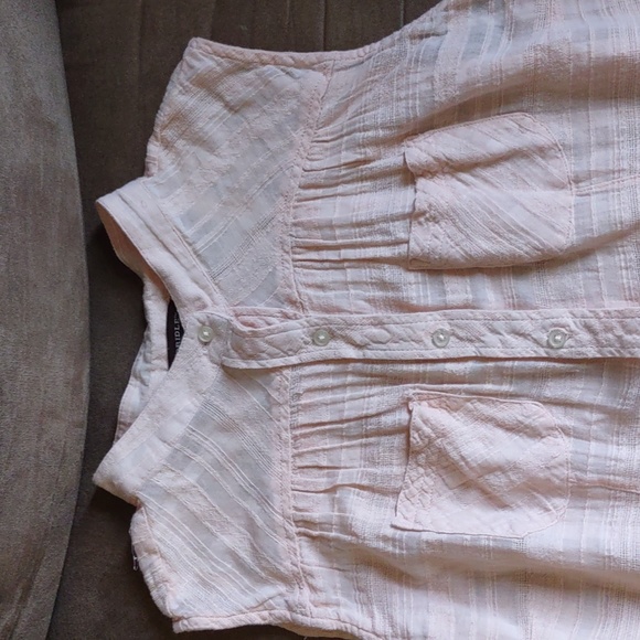 Bit & Bridle Button up sleeveless - Picture 2 of 5